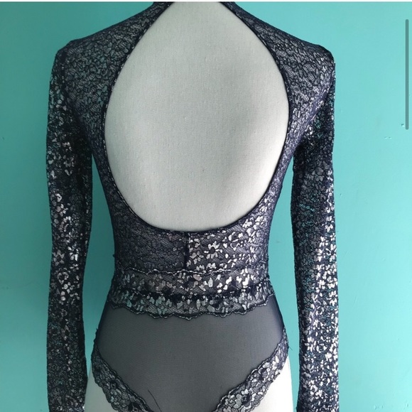 VICTORIAS SECRET METALLIC SILVER & BLUE BODY SUIT - Picture 2 of 8
